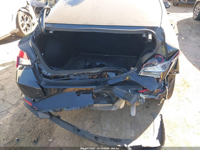 KMHLS4AG0PU464429 Hyundai ELANTRA SEL