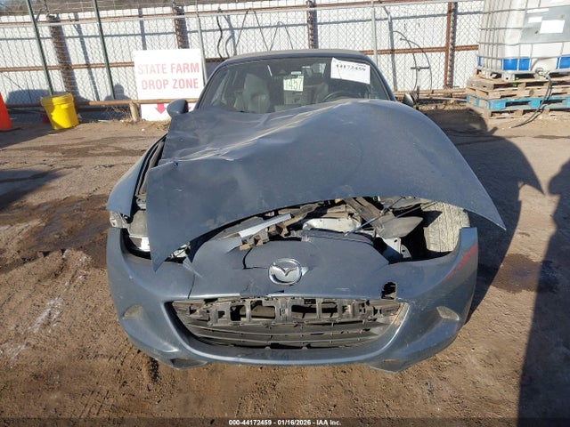 44172459 :رقم المزاد ، JM1NDAD72M0460662 vin ، 2021 Mazda Mx-5 Miata Grand Touring مزاد بيع