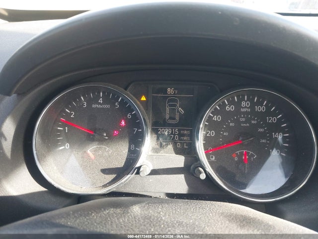 JN8AS5MT3FW152767 Nissan Rogue Select S