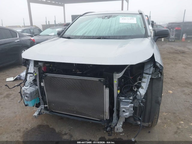 JTMH1RFV7KD506654 Toyota RAV4 LE