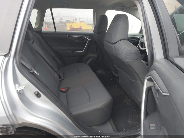 JTMH1RFV7KD506654 Toyota RAV4 LE