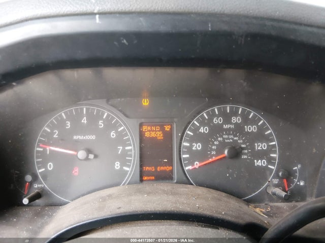 1N6AF0KX0FN800884 Niss Nv