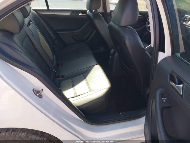 3VW3A7AJ6FM271089 Volkswagen Jetta 2.0l Tdi Se