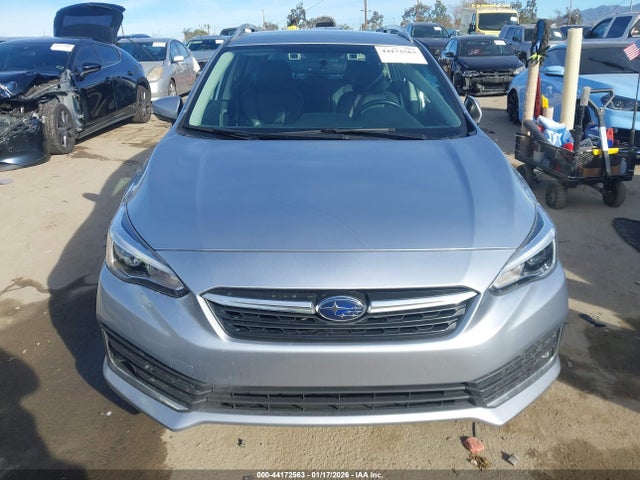 4S3GTAT61N3705049 Subaru Impreza Limited 5-door