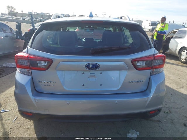 4S3GTAT61N3705049 Subaru Impreza Limited 5-door