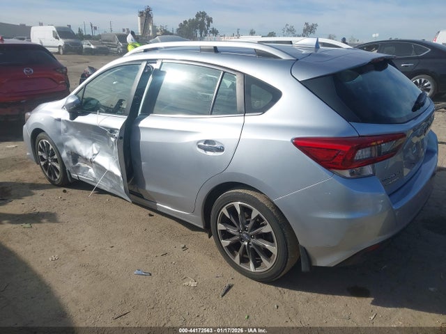 4S3GTAT61N3705049 Subaru Impreza Limited 5-door
