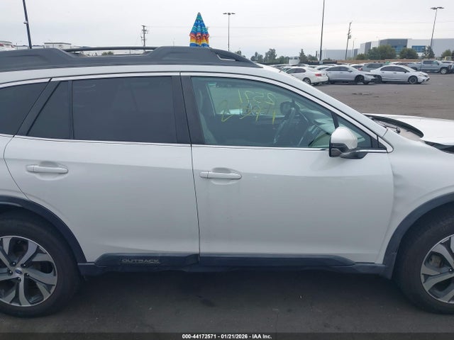 4S4BTANC8M3126387 Subaru Outback Limited