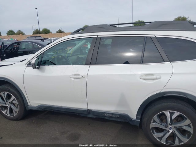 4S4BTANC8M3126387 Subaru Outback Limited