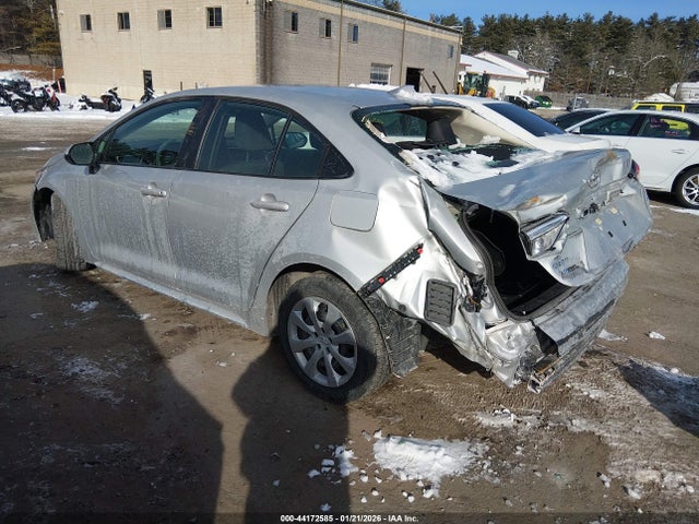 5YFB4MDE4RP115424 Toyota COROLLA LE