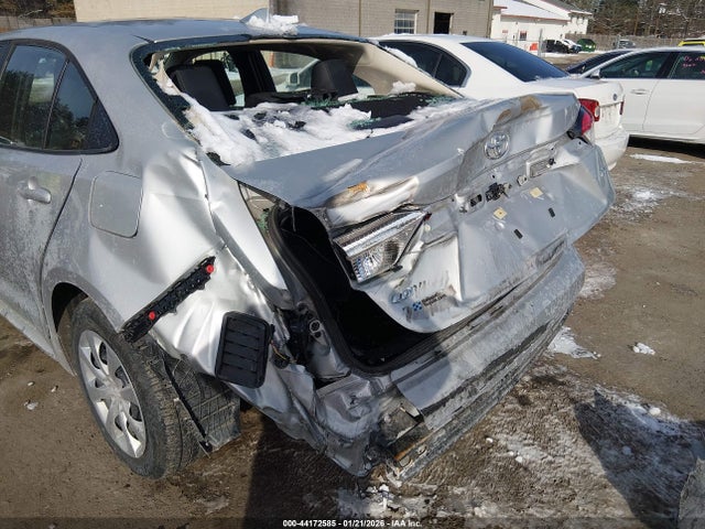 5YFB4MDE4RP115424 Toyota COROLLA LE