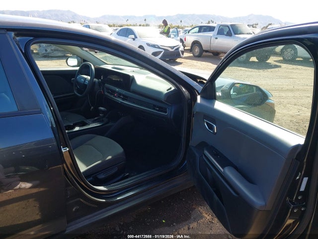 2025 Kia K4 Lx მანქანა იყიდება აუქციონზე, vin: 3KPFT4DE4SE035410, აუქციონის ნომერი: 44172588