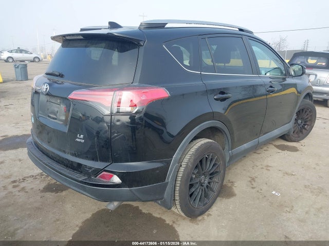 2T3BFREV3HW585549 Toyota RAV4 LE