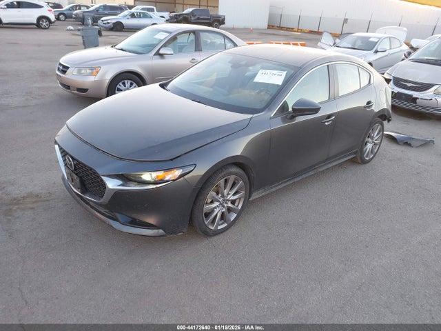 3MZBPAAL6KM112852 Mazda Mazda3 Select Package