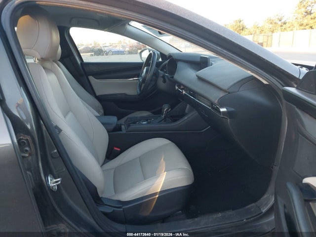 3MZBPAAL6KM112852 Mazda Mazda3 Select Package