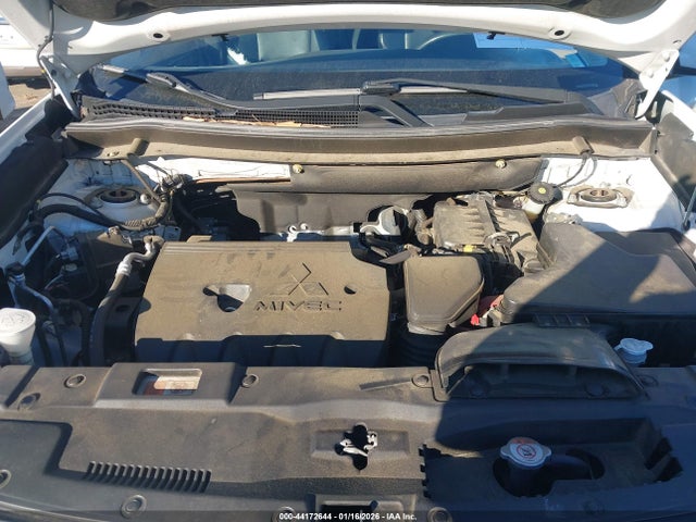 2020 MITSUBISHI OUTLANDER JA4AD3A38LZ032627 Photo 9