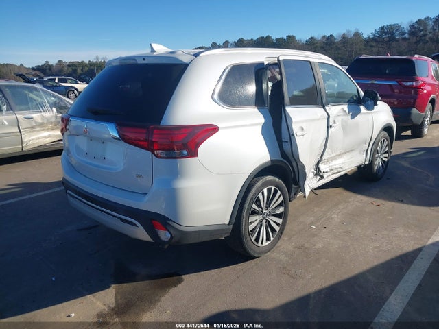 2020 MITSUBISHI OUTLANDER JA4AD3A38LZ032627 Photo 3