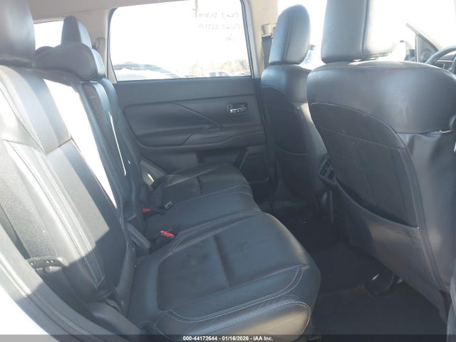 2020 MITSUBISHI OUTLANDER JA4AD3A38LZ032627 Photo 7