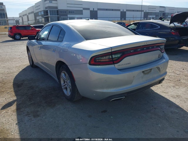 Продажа на аукционе авто 2022 Dodge Charger Sxt Rwd, vin: 2C3CDXBG9NH216425, номер лота: 44172664