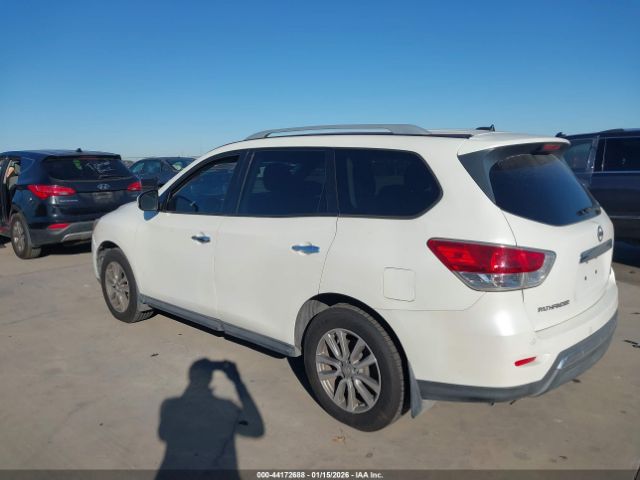2015 NISSAN PATHFINDER 5N1AR2MN6FC684146 Photo 2
