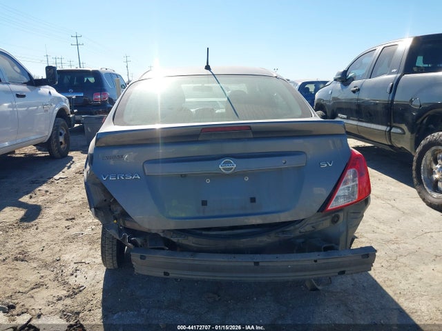 3N1CN7APXJL874771 Nissan Versa 1.6 Sv