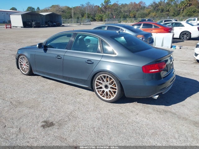 2010 AUDI S4 WAUDGAFL6AA149333 Photo 2