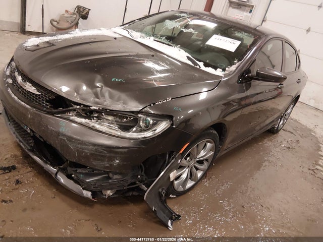 Продаж на аукціоні авто 2015 Chrysler 200 S, vin: 1C3CCCBB2FN749774, номер лоту: 44172760