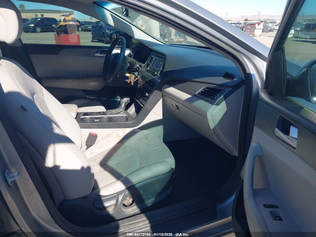 5NPE24AF2FH012642 Hyundai SONATA SE