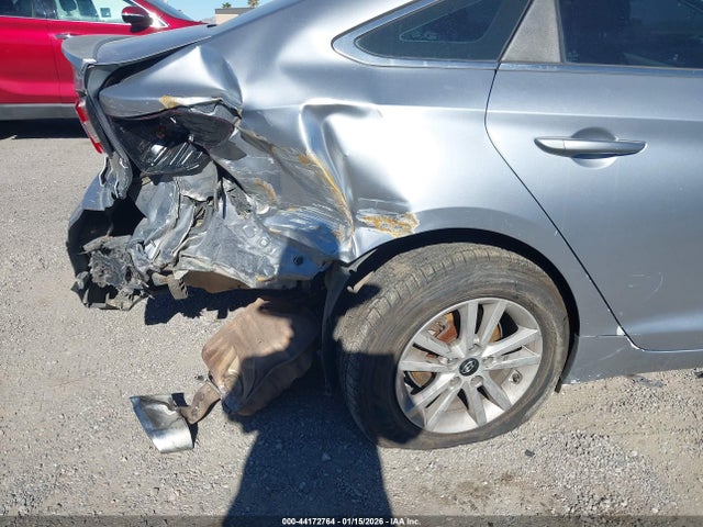5NPE24AF2FH012642 Hyundai SONATA SE