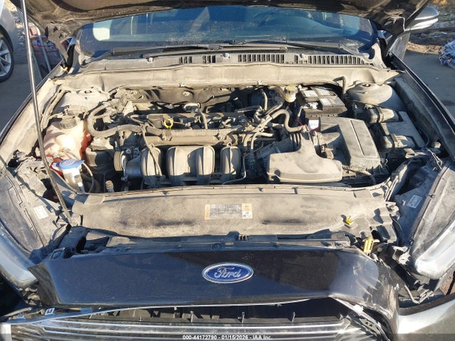 3FA6P0H76FR306352 Ford FUSION SE