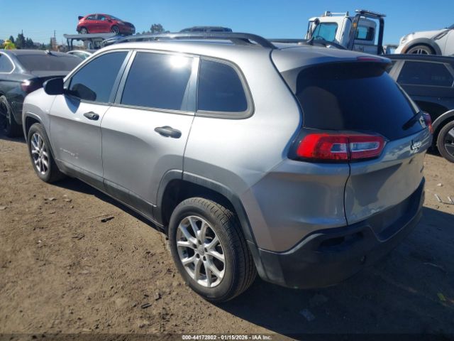 2017 JEEP CHEROKEE 1C4PJLAB8HW586128 Photo 2