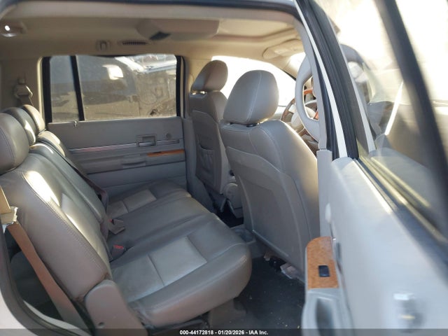 2009 CHRYSLER ASPEN 1A8HW58T89F715687 Photo 7