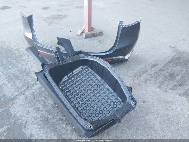 7SAYGDEE2RA223018 Tesla Model Y Long Range Dual Motor All-wheel Drive