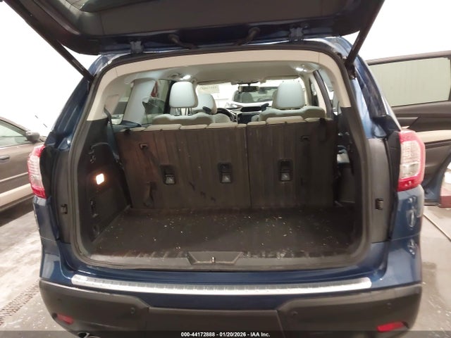 4S4WMAFD7K3428367 Subaru Ascent Premium
