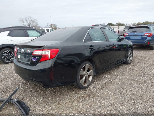 2014 Toyota Camry Se Sport მანქანა იყიდება აუქციონზე, vin: 4T1BF1FK3EU844552, აუქციონის ნომერი: 44172920