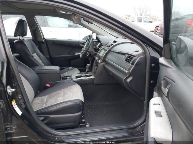 2014 Toyota Camry Se Sport მანქანა იყიდება აუქციონზე, vin: 4T1BF1FK3EU844552, აუქციონის ნომერი: 44172920