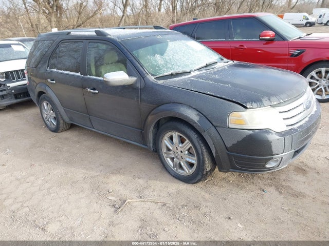 2008 FORD TAURUS X 1FMDK06W48GA07569