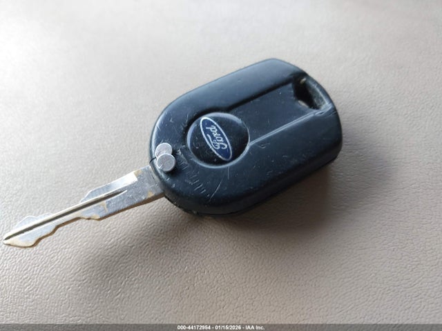 2008 FORD TAURUS X 1FMDK06W48GA07569 Photo 10