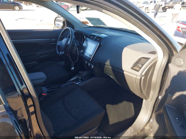 2022 MITSUBISHI OUTLANDER SPORT JA4APUAU2NU019362 Photo 4