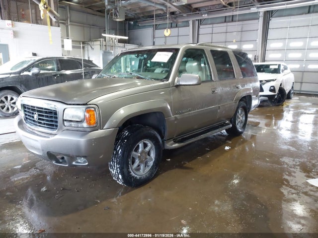 2000 CADILLAC ESCALADE 1GYEK13R2YR131626 Photo 1