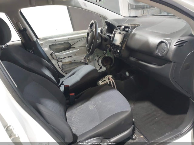 2019 MITSUBISHI MIRAGE ML32A3HJ9KH006665 Photo 4