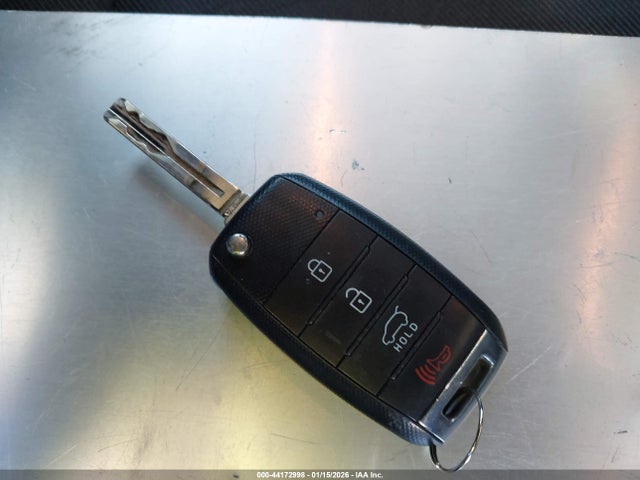 KNDJP3A58G7368200 KIA SOUL +