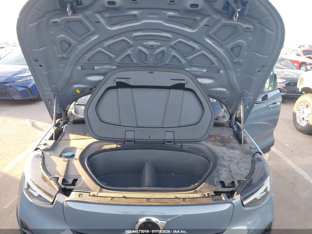 2023 VOLVO C40 RECHARGE PURE ELECTRIC YV4ED3GL5P2062534 Photo 9