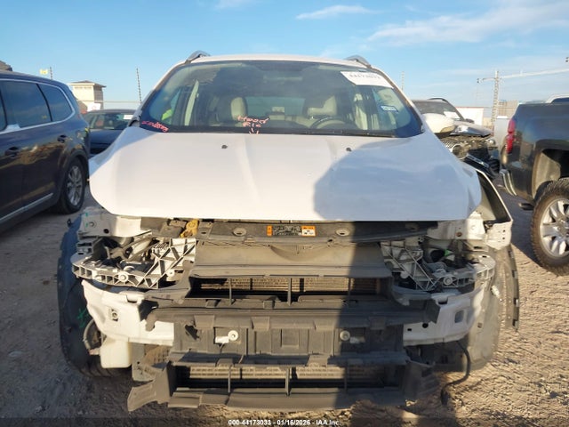 1FMCU0J96GUB58274 Ford Escape Titanium