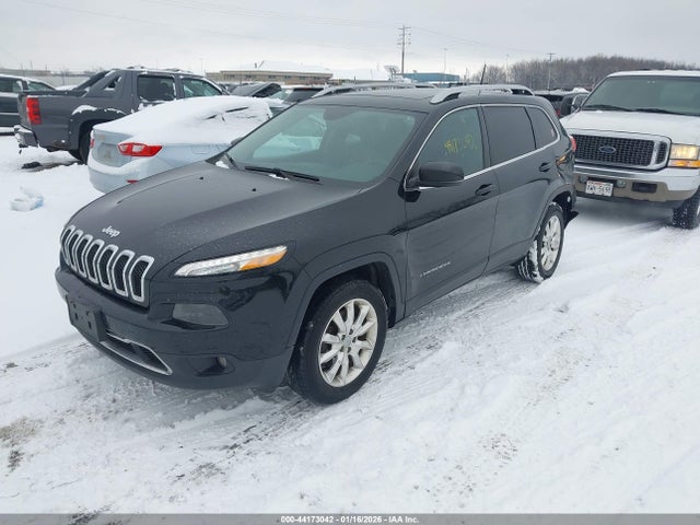 1C4PJMDSXHW584284 Jeep Cherokee Limited 4x4