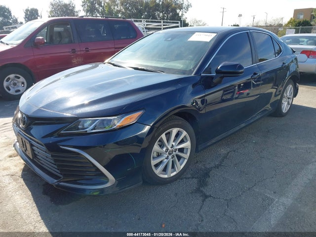 4T1C11AKXMU613088 Toyota CAMRY LE