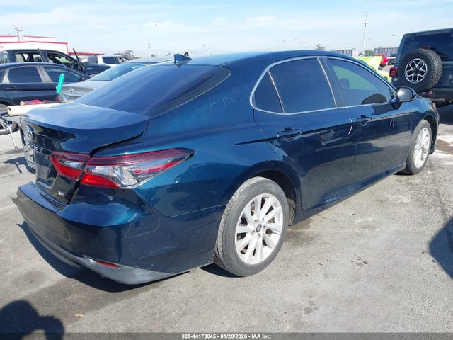 4T1C11AKXMU613088 Toyota CAMRY LE