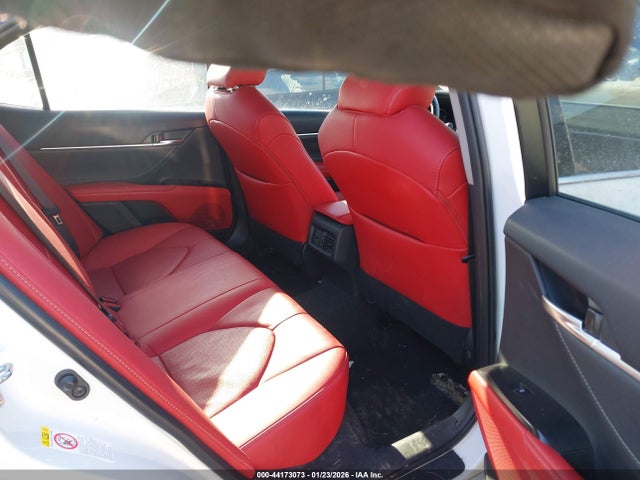 4T1B61HK7JU056039 Toyota CAMRY XSE