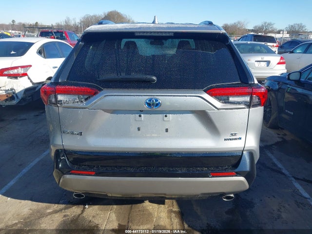 44173112 :رقم المزاد ، 4T3T6RFV2RU156911 vin ، 2024 Toyota Rav4 Hybrid Se مزاد بيع
