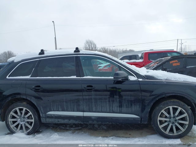 2018 Audi Q7 3.0t Premium მანქანა იყიდება აუქციონზე, vin: WA1LAAF77JD045168, აუქციონის ნომერი: 44173125
