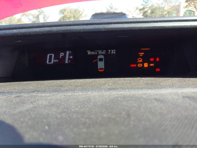 JTDKDTB32F1092169 Toyota Prius C Two